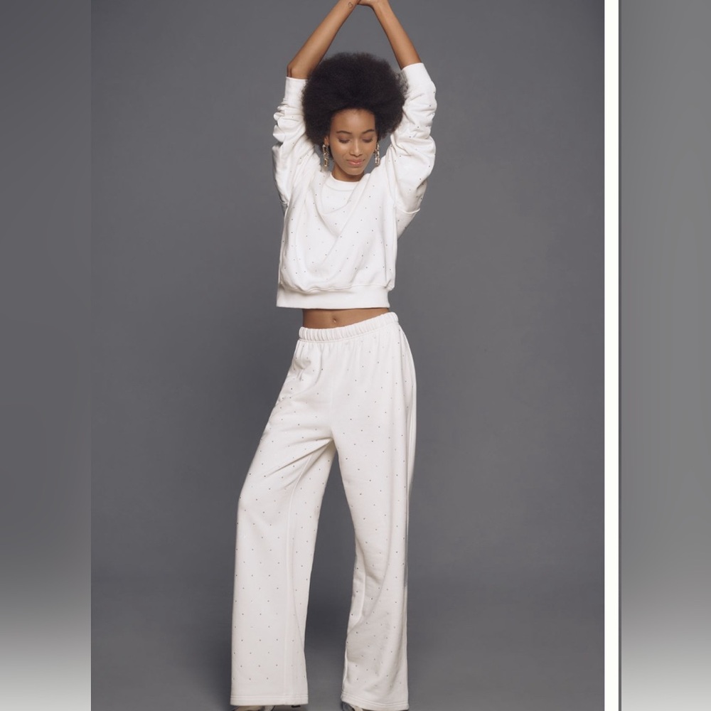 Good American  Sweatpants Crafted from soft, brushed fleece with  Crystals